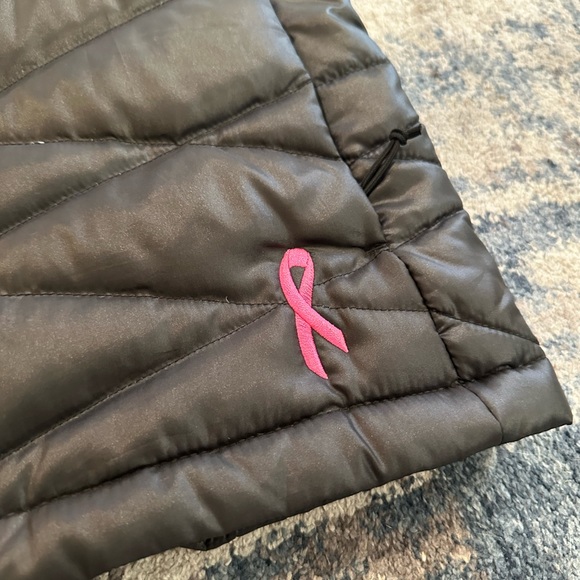North Face Limited Edition Breast Cancer Jacket - Picture 3 of 6